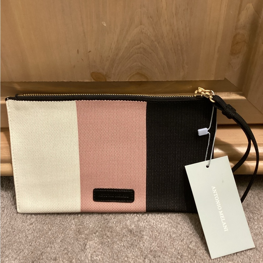 Large Wristlet